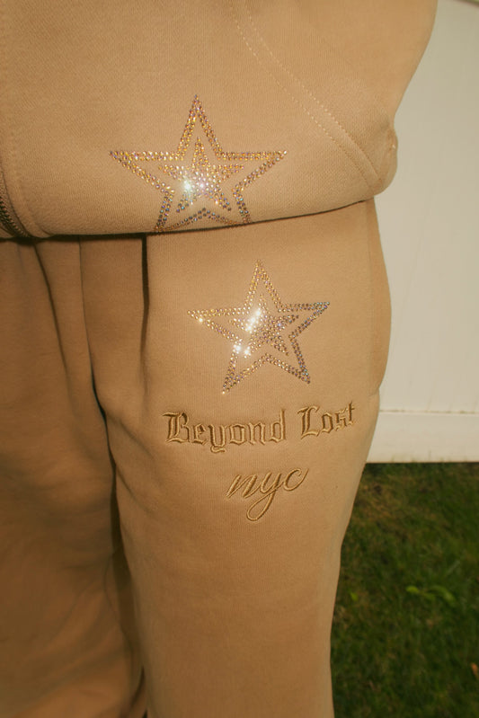 Latte Stars Sweatpants: Iridescent Rhinestones