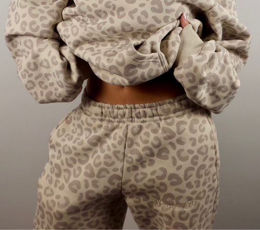 NEW! Lux Leopard Pants